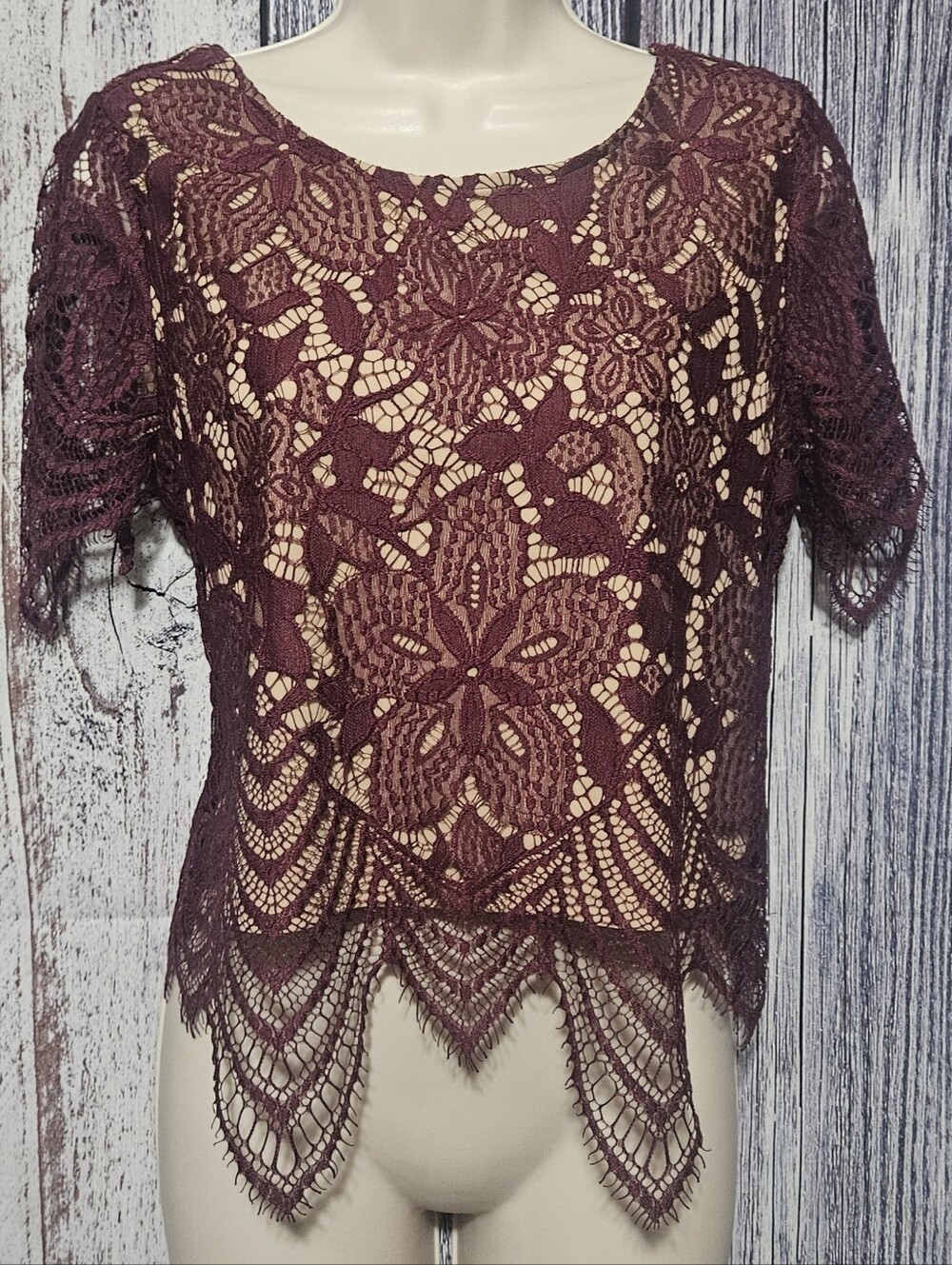 Express lace crop top